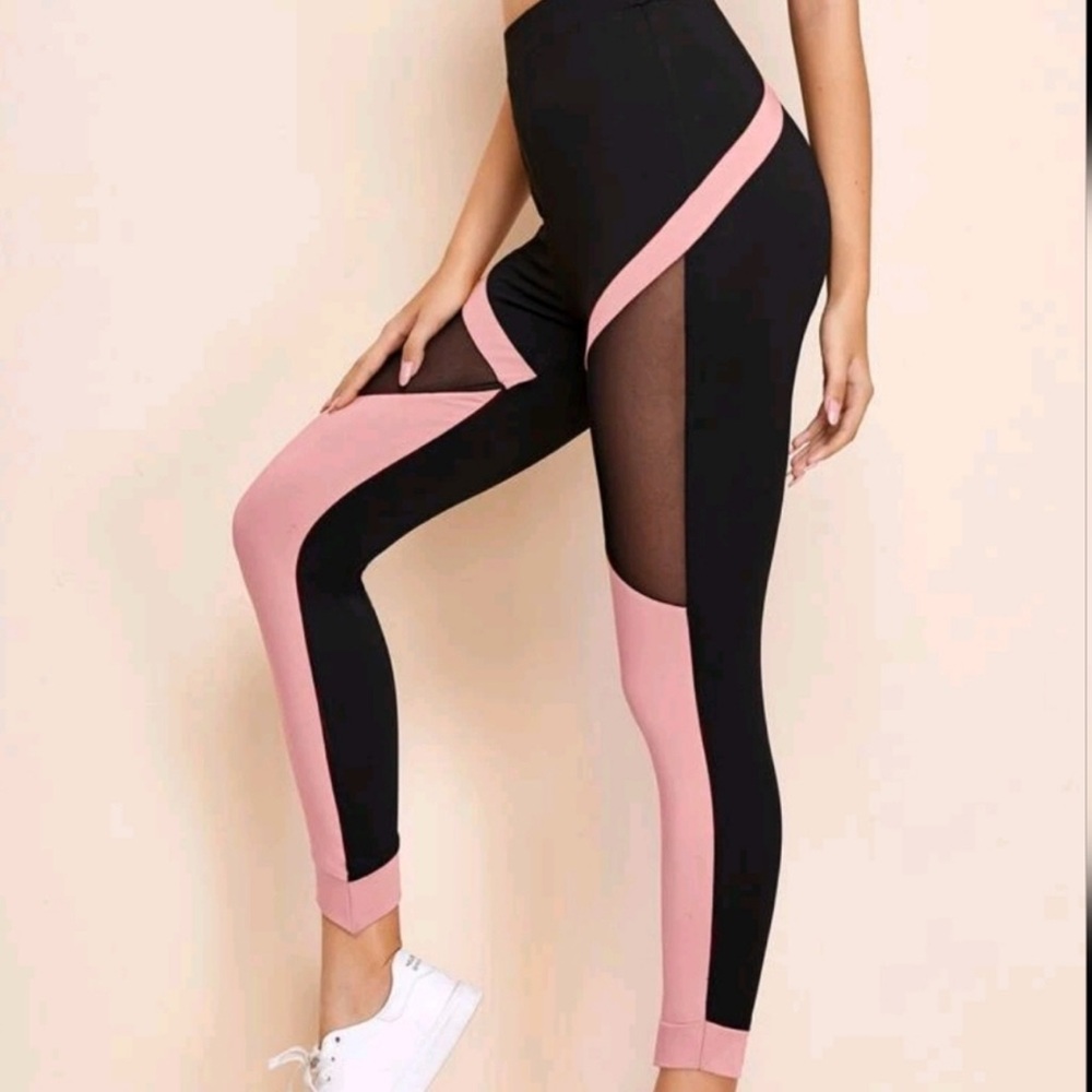 SHEIN CURVE Black Pink Mesh Cut-Out Yoga Leggings ~ Size 1X=US12/14 ~ NWOT - Picture 3 of 10